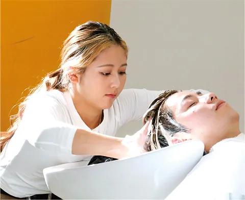 シャンプーカリキュラム 大村美容ファッション専門学校