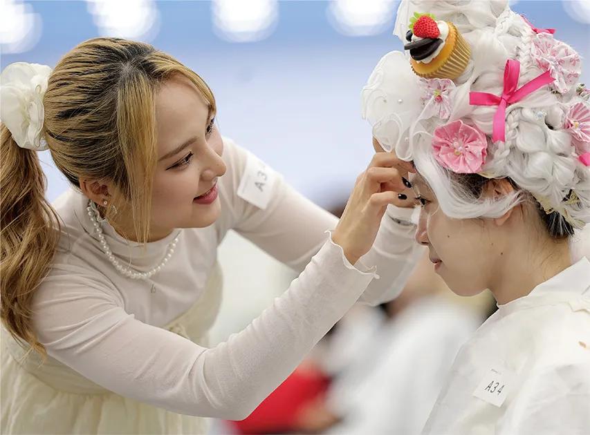 オリジナルコンテスト　大村美容ファッション専門学校