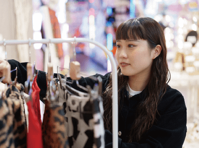 POP-UP SHOP（KINARI） | ファッションクリエイター科 | 美容専門学校は大村美容ファッション専門学校