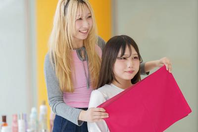 パーソナルカラー | トップスタイリスト科 | 美容専門学校は大村美容ファッション専門学校