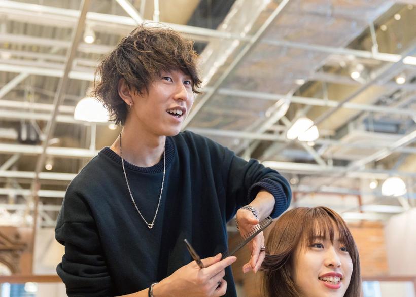 就職　大村美容ファッション専門学校