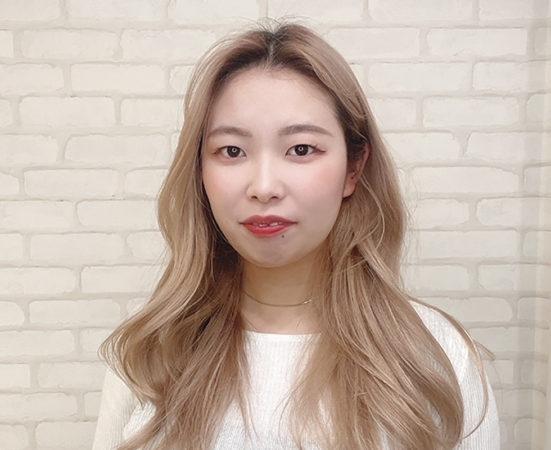 韓国ビューティ　ヘアスタイリト