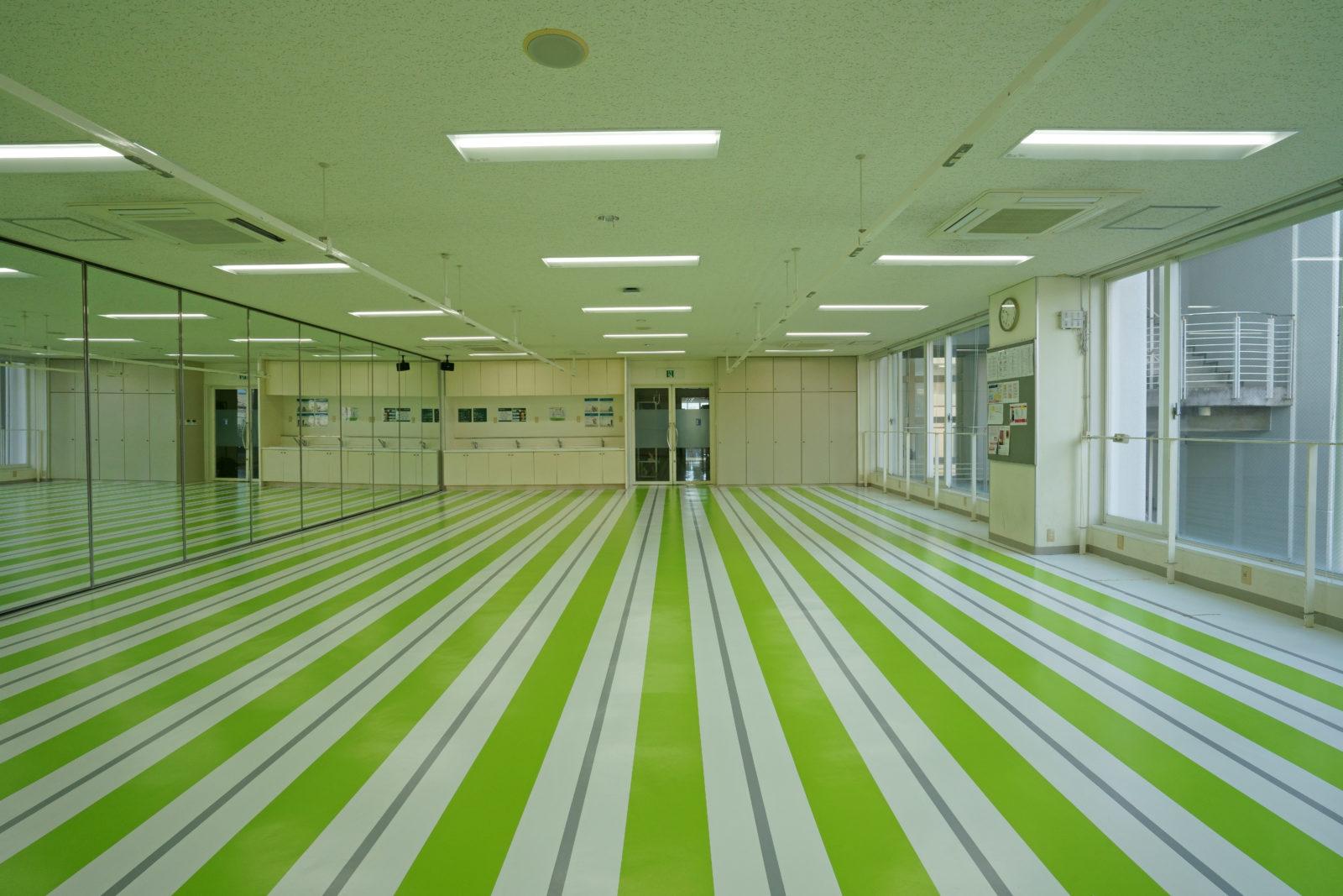 大村美容ファッション専門学校　校舎