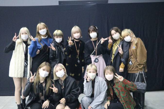 オオムラ生 集合写真