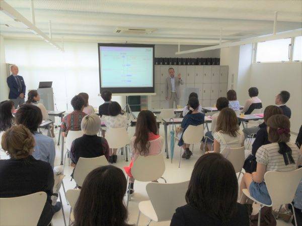【高校3年生の保護者様向け】奨学金と学費サポートがよく分かる説明会｜オオムラは修学支援新制度対象校！