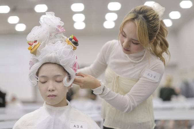 大村美容ファッション専門学校｜福岡市で学べる美容の魅力