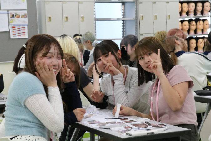【授業レポート】美容・メイク・ファッションを越えて学べる！「課外授業」を紹介✨