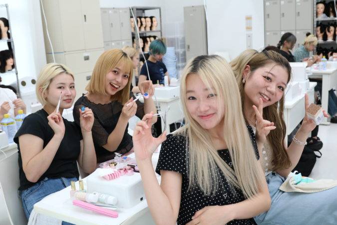 【2025年最新版】美容師・アイリスト・メイクアップ志望者向けオープンキャンパス完全ガイド