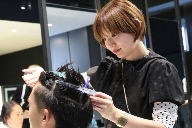 【嘉穂東高校の皆さんへ】美容・メイク・ファッション分野を目指すなら？進路選びのポイントまとめ